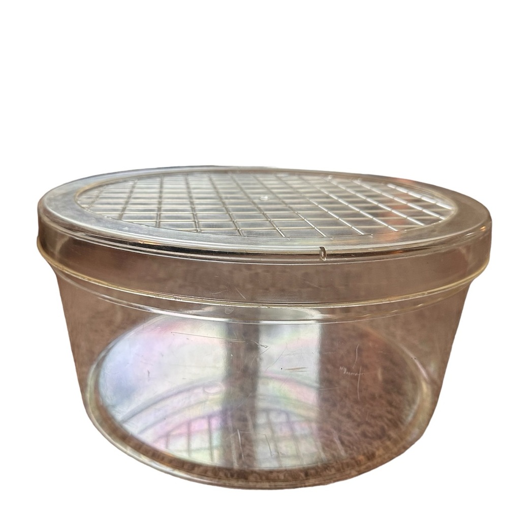 Vintage Sterling Products Hat Box 14” Diameter 7” Height